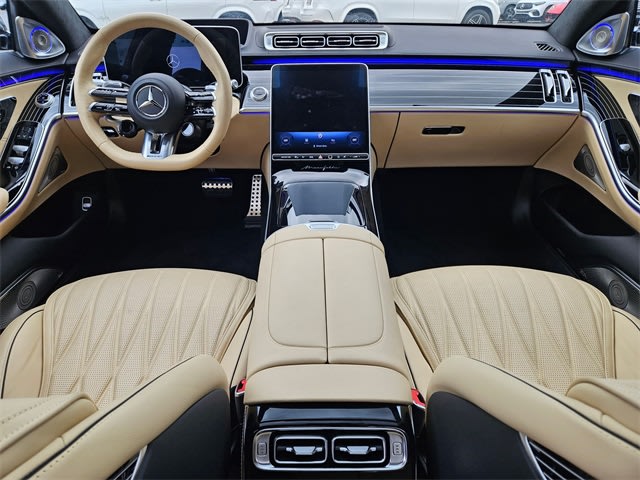 Thumbnail: 2024 Mercedes-Benz S-Class - 10