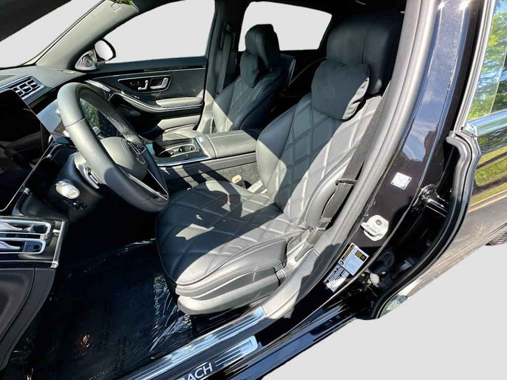 Thumbnail: 2024 Mercedes-Benz S-Class - 11
