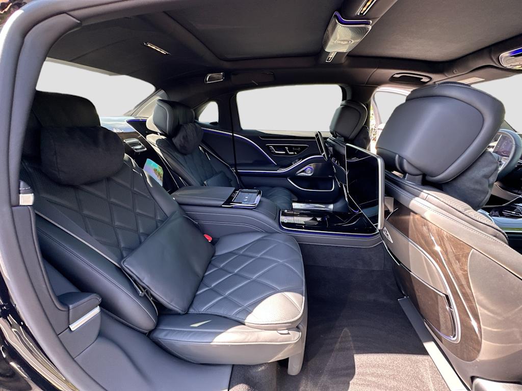 Thumbnail: 2024 Mercedes-Benz S-Class - 13