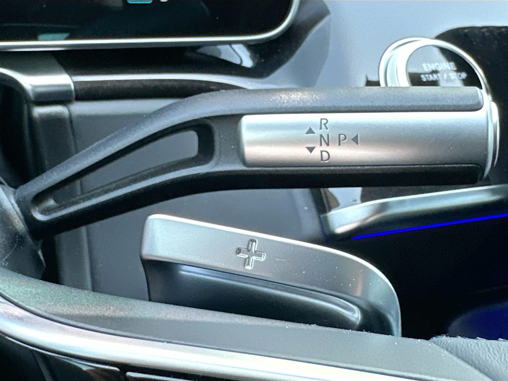 Thumbnail: 2024 Mercedes-Benz S-Class - 7