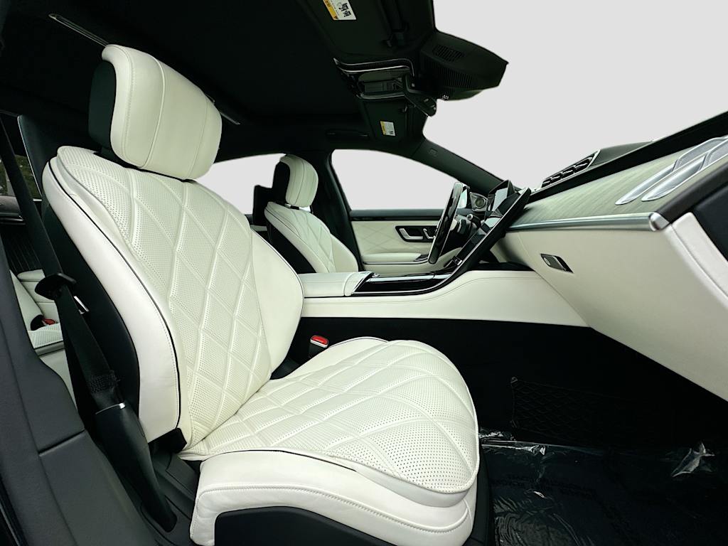 Thumbnail: 2024 Mercedes-Benz S-Class - 31