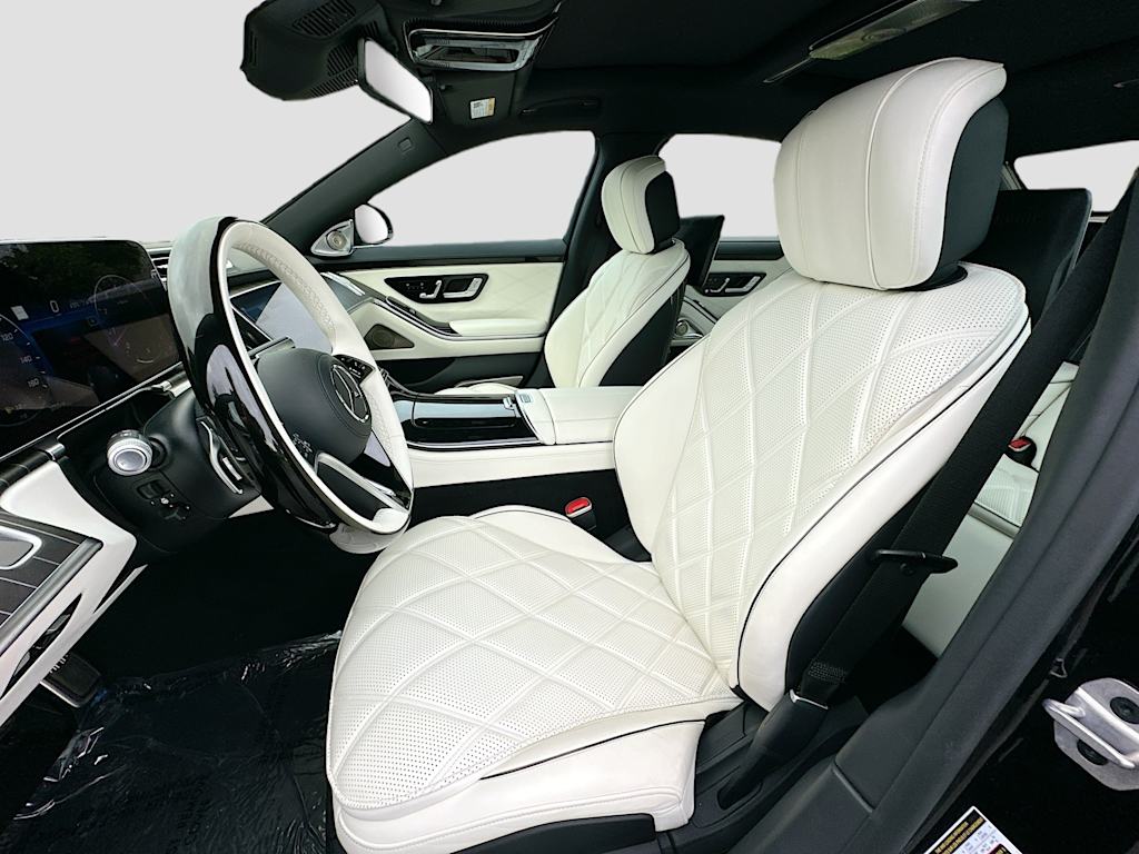 Thumbnail: 2024 Mercedes-Benz S-Class - 9