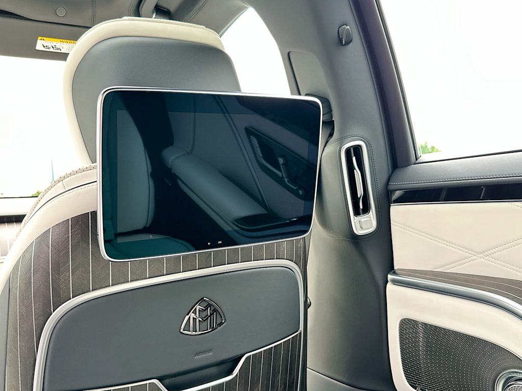 Thumbnail: 2024 Mercedes-Benz S-Class - 29