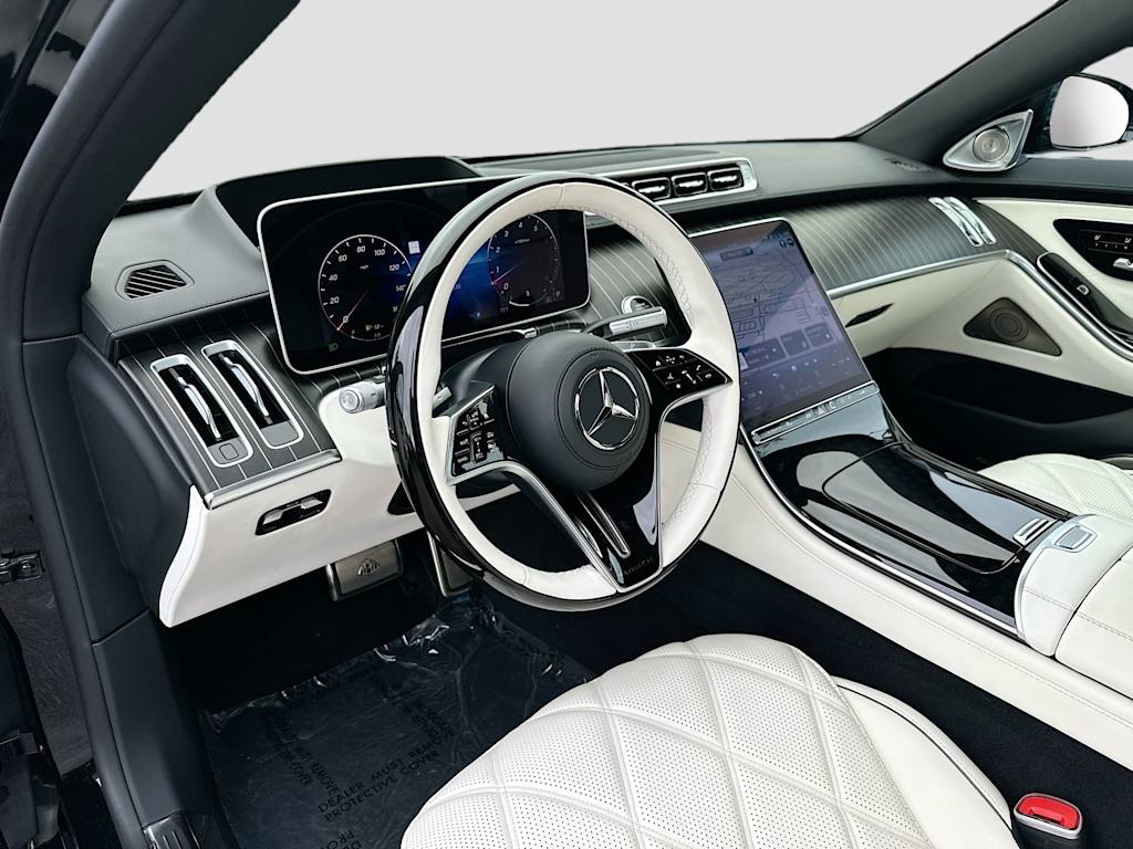 Thumbnail: 2024 Mercedes-Benz S-Class - 2