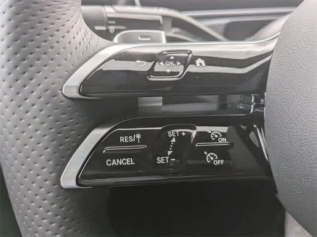 Thumbnail: 2025 Mercedes-Benz C-Class - 22