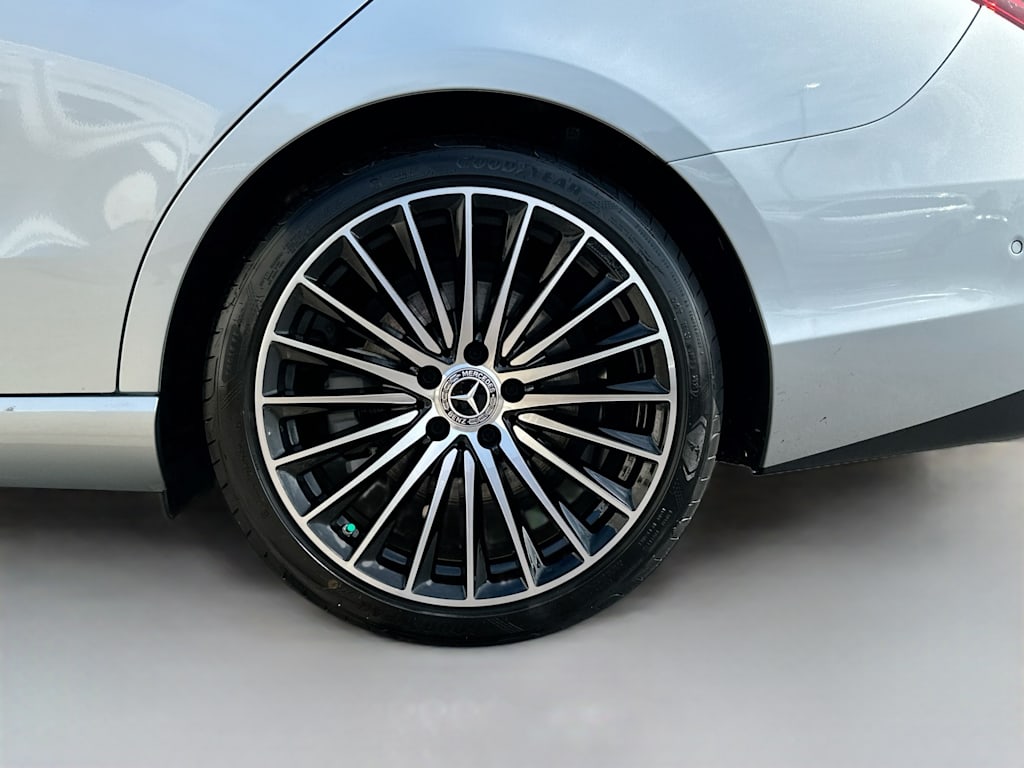 Thumbnail: 2026 Mercedes-Benz C-Class - 8