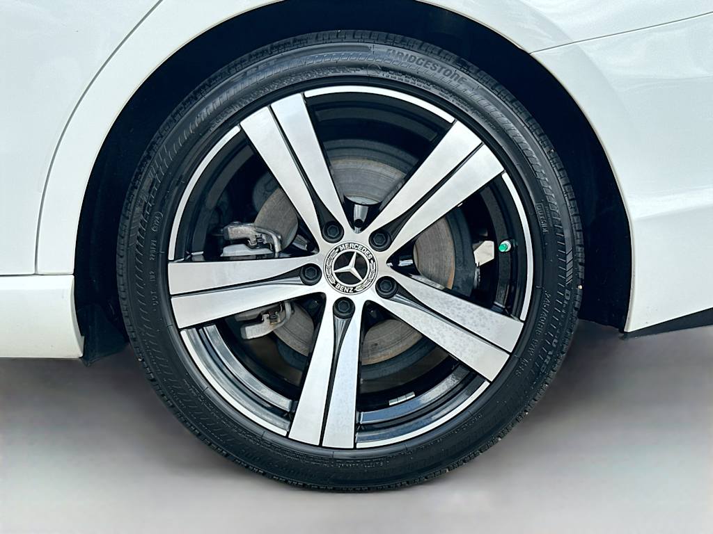 Thumbnail: 2022 Mercedes-Benz C-Class - 8