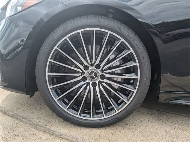 Thumbnail: 2025 Mercedes-Benz C-Class - 6