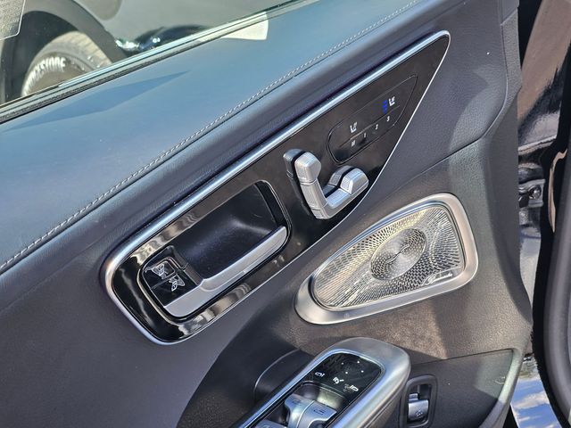 Thumbnail: 2025 Mercedes-Benz C-Class - 23