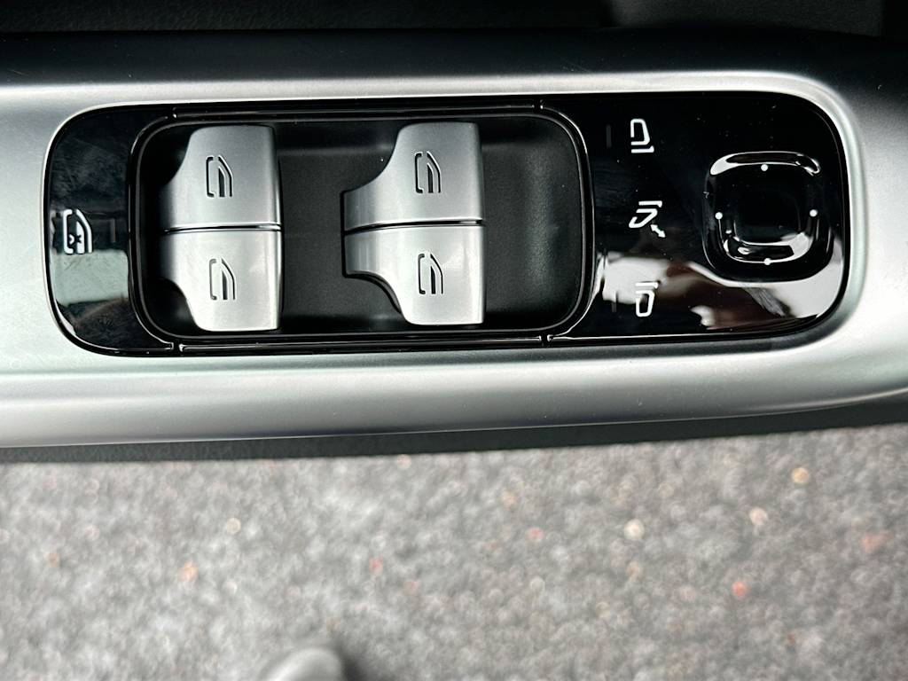 Thumbnail: 2026 Mercedes-Benz C-Class - 26