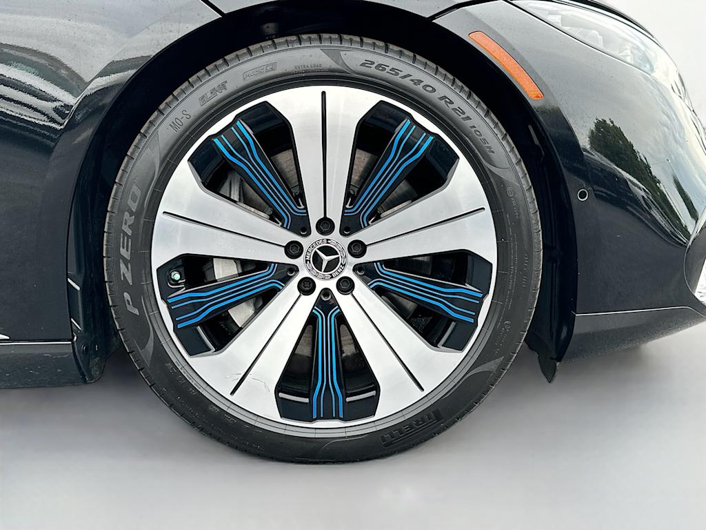 Thumbnail: 2022 Mercedes-Benz EQS - 6