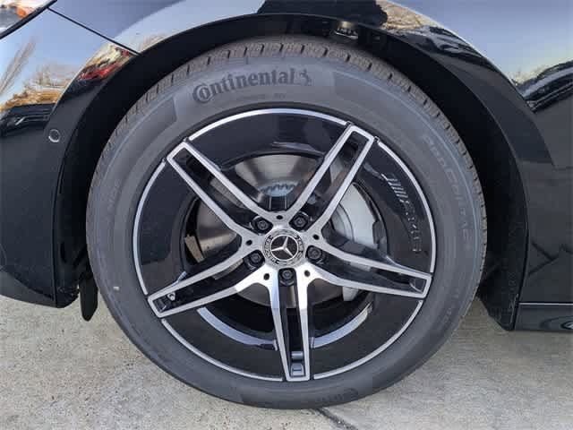 Thumbnail: 2025 Mercedes-Benz E-Class - 6