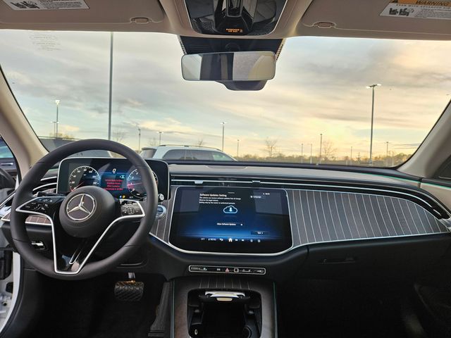 Thumbnail: 2026 Mercedes-Benz E-Class - 13