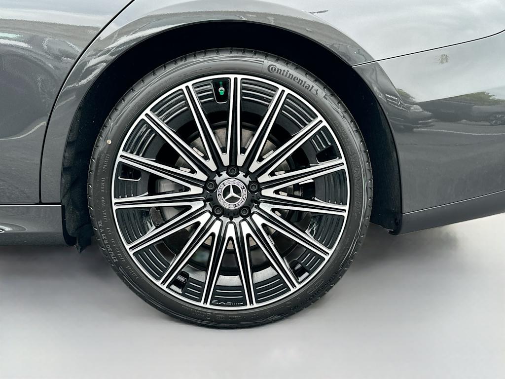 Thumbnail: 2026 Mercedes-Benz E-Class - 7