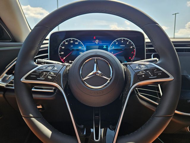 Thumbnail: 2026 Mercedes-Benz E-Class - 13
