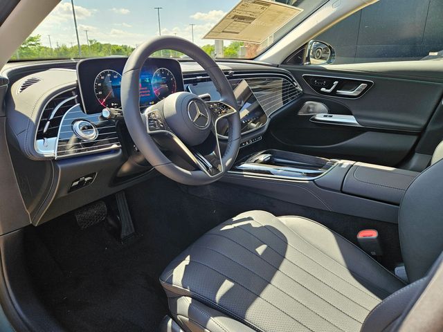 Thumbnail: 2026 Mercedes-Benz E-Class - 2
