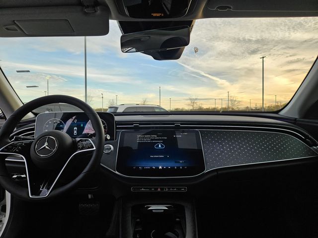 Thumbnail: 2026 Mercedes-Benz E-Class - 9