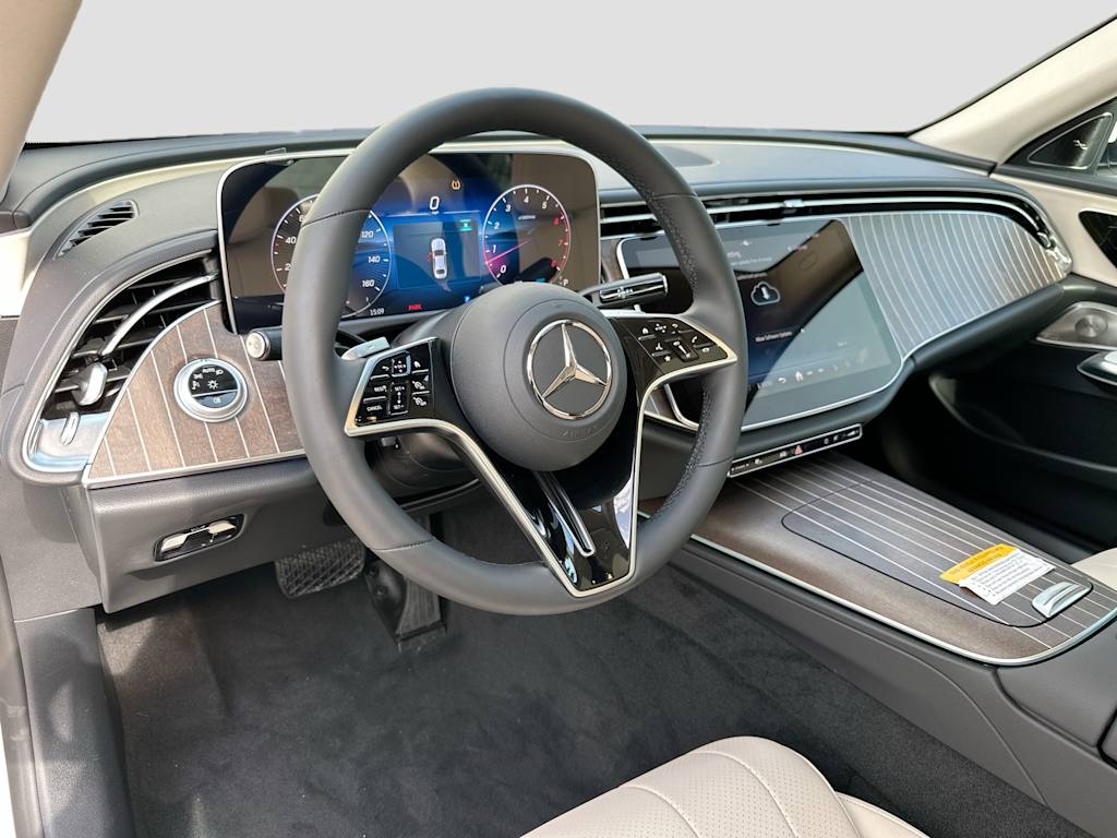Thumbnail: 2024 Mercedes-Benz E-Class - 2