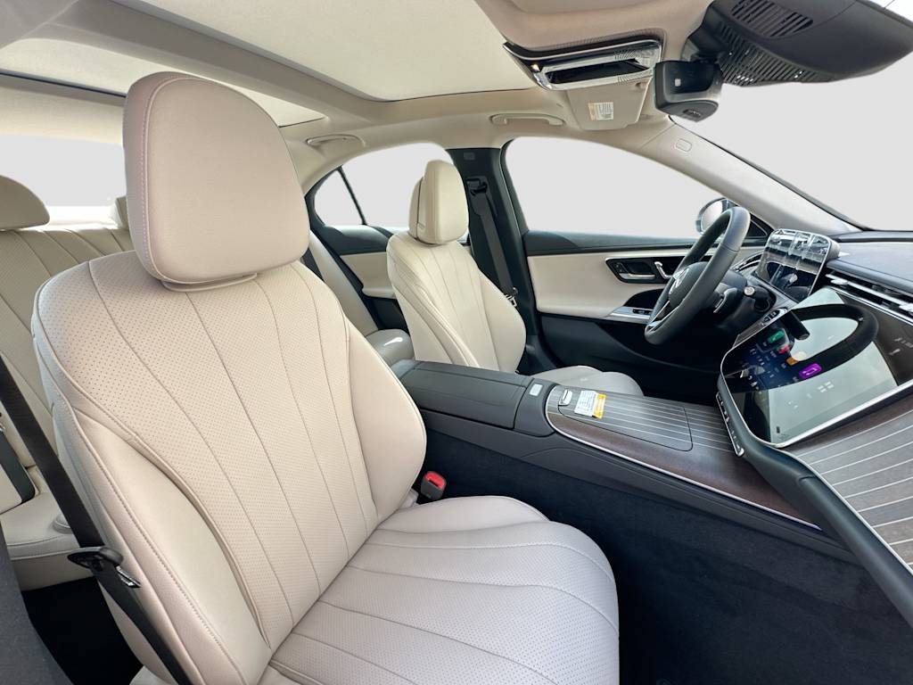 Thumbnail: 2024 Mercedes-Benz E-Class - 11
