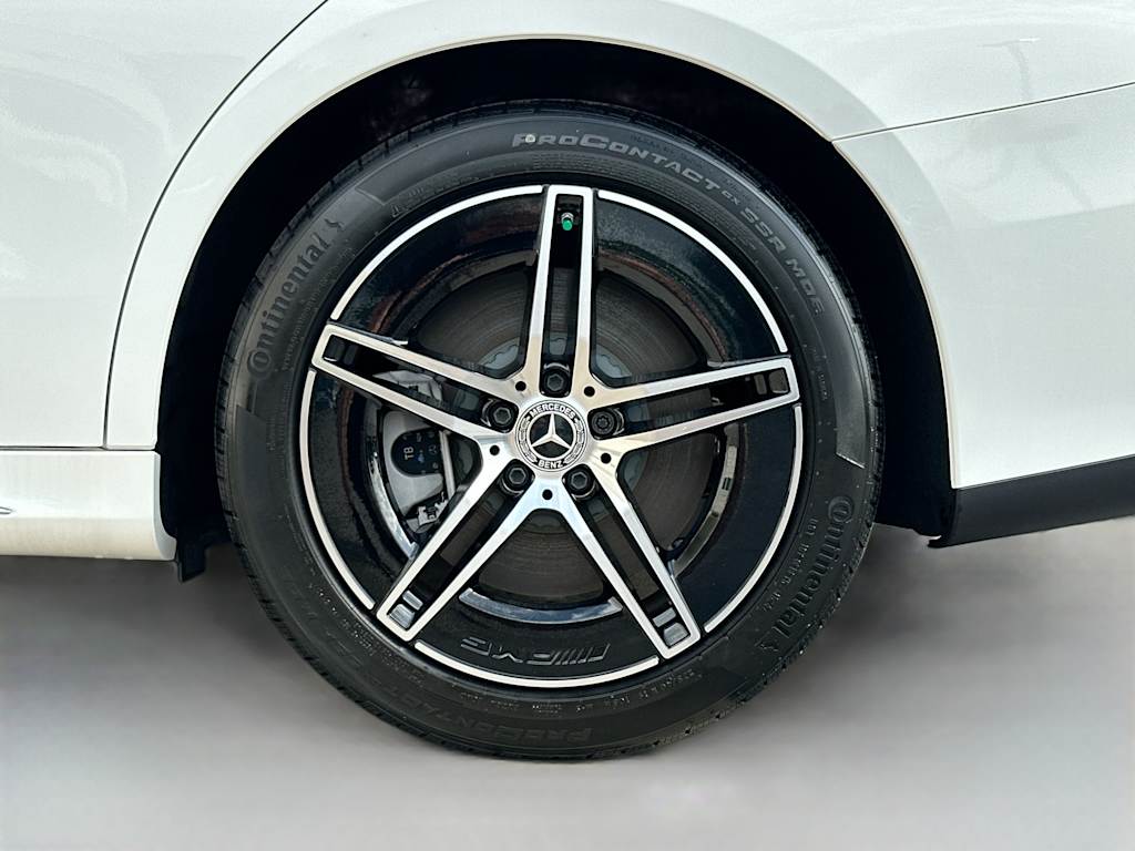 Thumbnail: 2024 Mercedes-Benz E-Class - 7