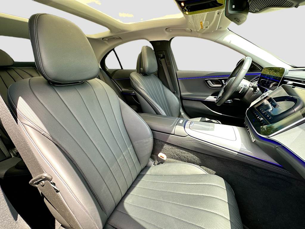 Thumbnail: 2025 Mercedes-Benz E-Class - 31