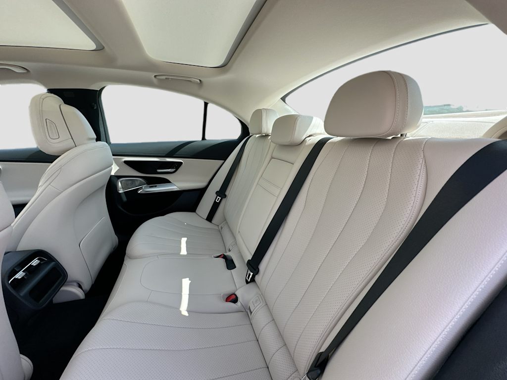 Thumbnail: 2024 Mercedes-Benz E-Class - 13
