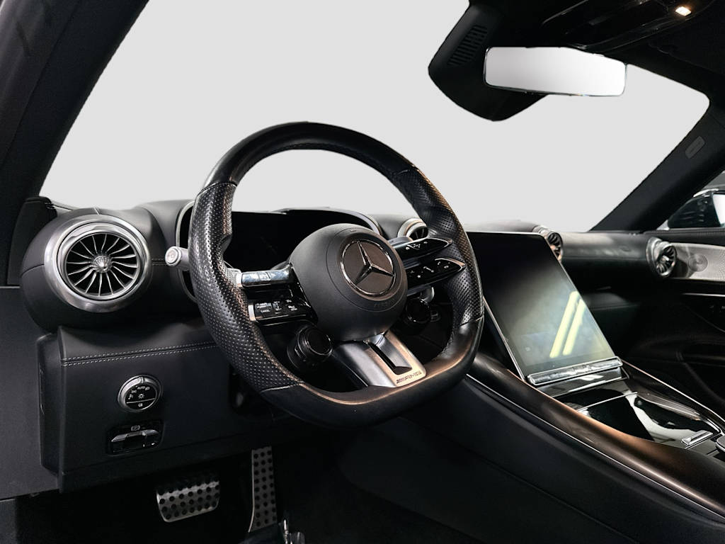 Thumbnail: 2022 Mercedes-Benz SL-Class - 2
