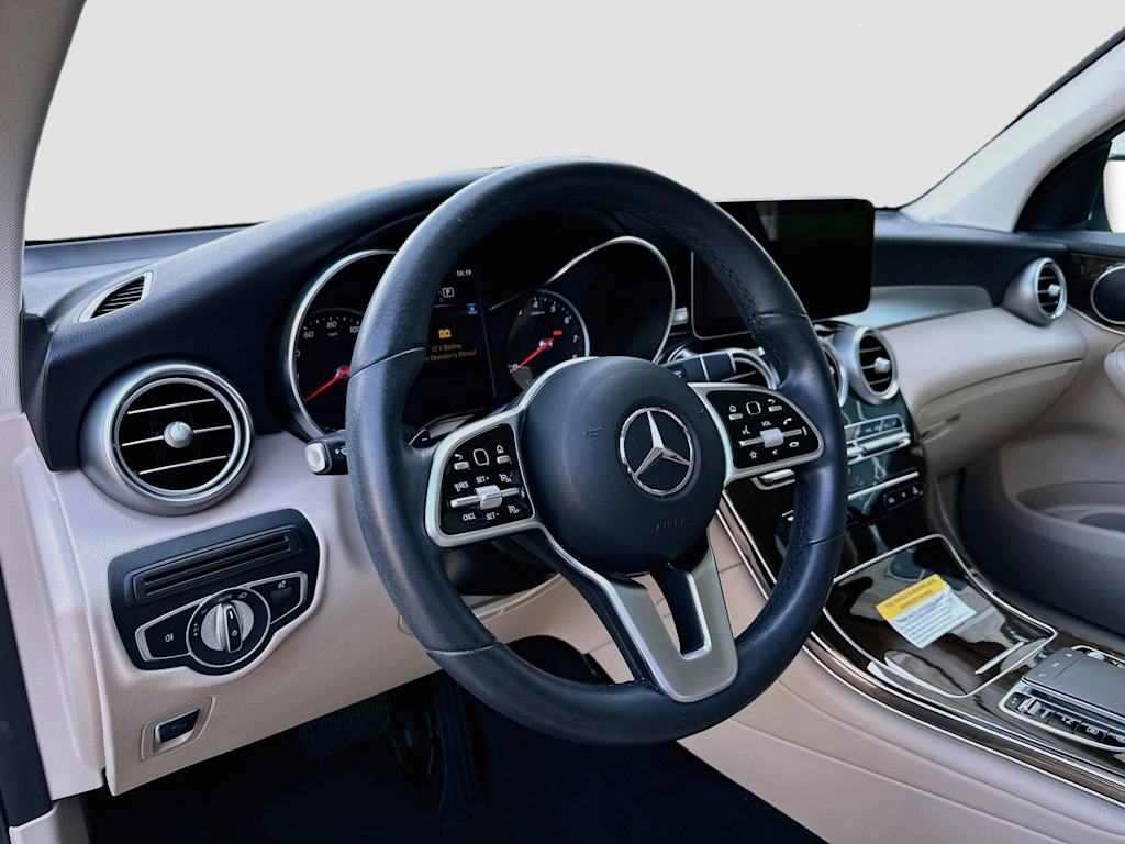 Thumbnail: 2022 Mercedes-Benz GLC - 2