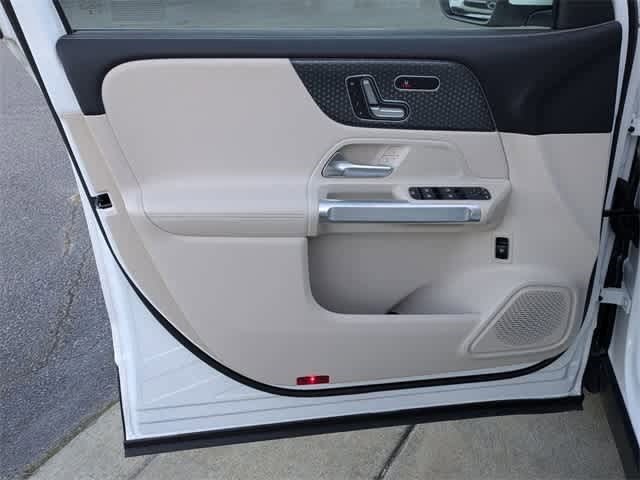 Thumbnail: 2025 Mercedes-Benz GLB - 18