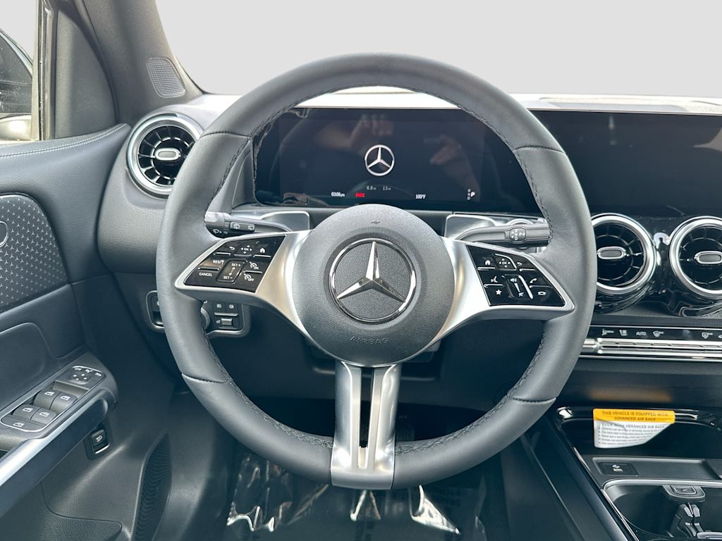 Thumbnail: 2026 Mercedes-Benz GLB - 10