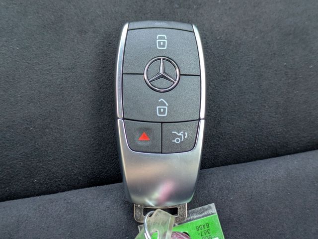 Thumbnail: 2026 Mercedes-Benz GLB - 19
