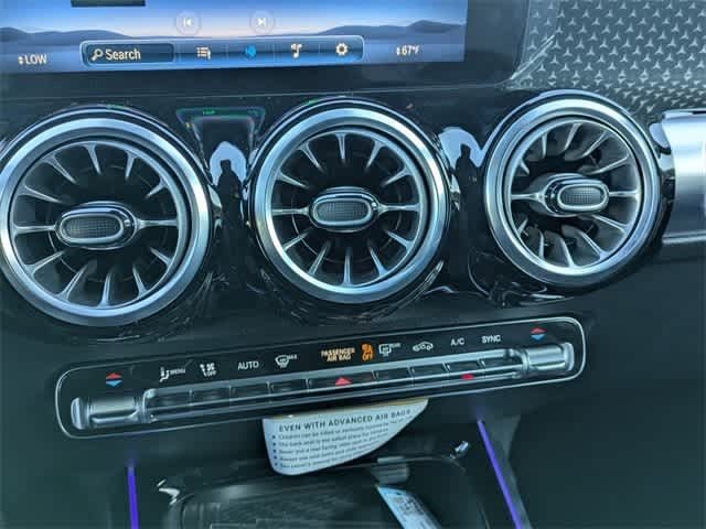 Thumbnail: 2025 Mercedes-Benz GLB - 25