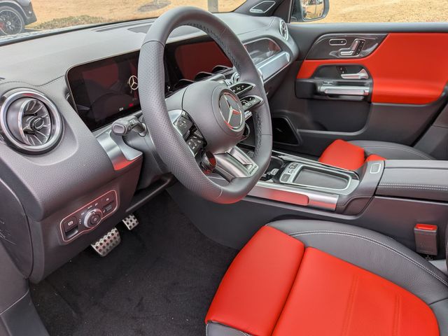 Thumbnail: 2026 Mercedes-Benz GLB - 2