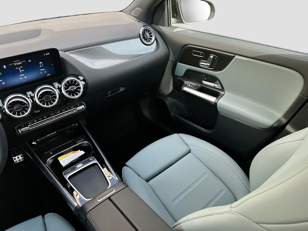Thumbnail: 2026 Mercedes-Benz GLA - 15