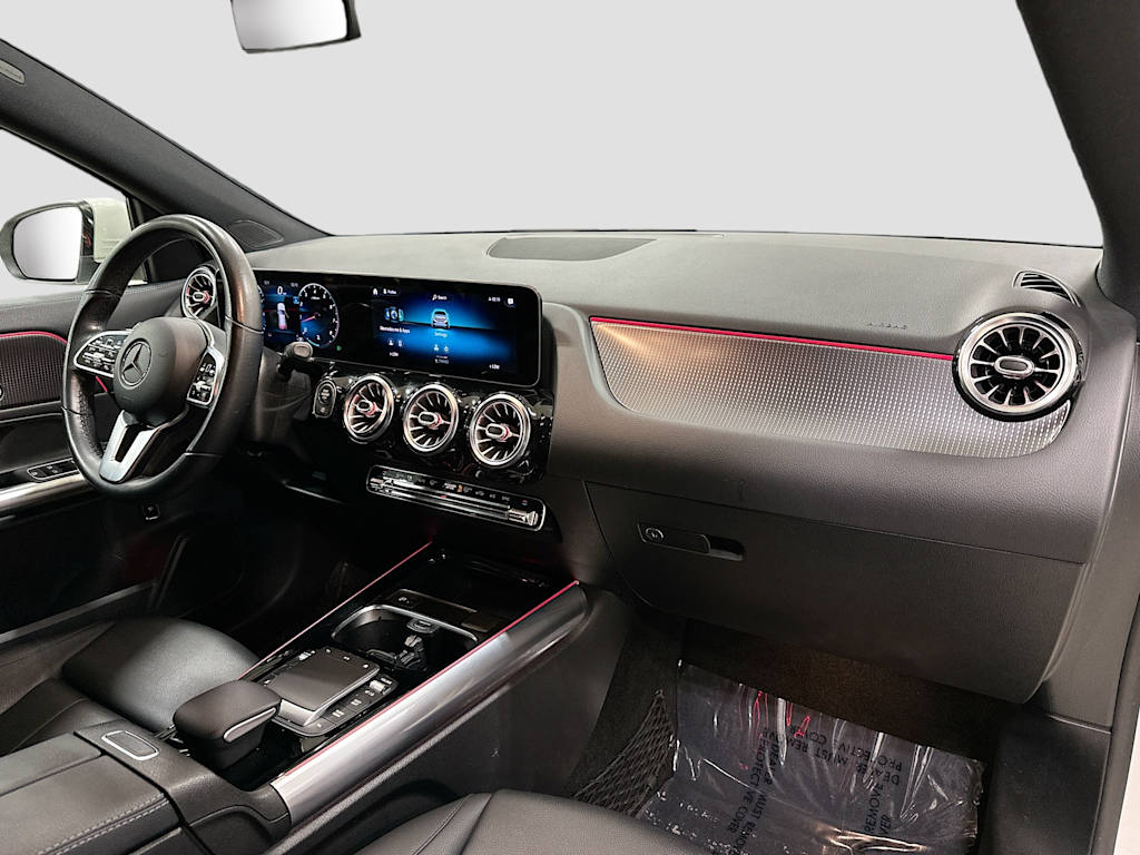 Thumbnail: 2021 Mercedes-Benz GLA - 28