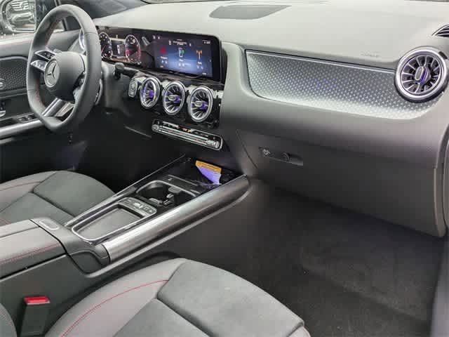 Thumbnail: 2025 Mercedes-Benz GLA - 10