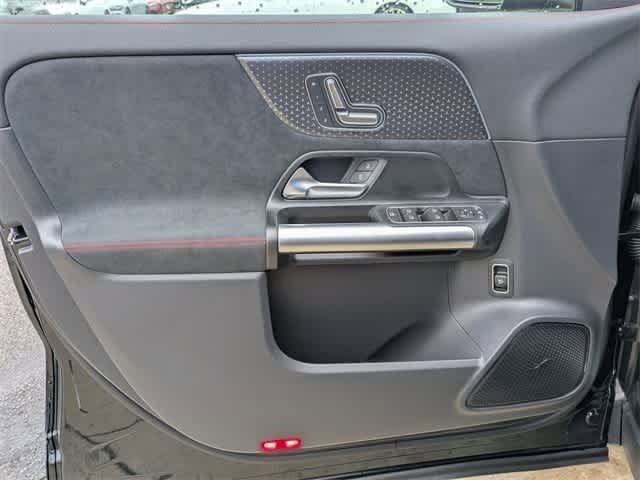 Thumbnail: 2025 Mercedes-Benz GLA - 19