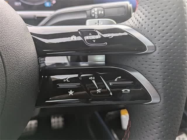 Thumbnail: 2025 Mercedes-Benz GLA - 22