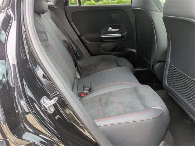 Thumbnail: 2025 Mercedes-Benz GLA - 17