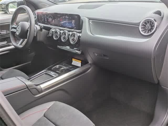 Thumbnail: 2025 Mercedes-Benz GLA - 10