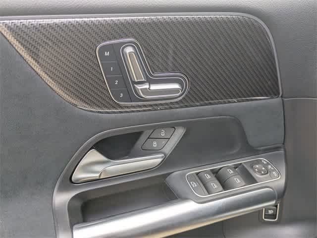 Thumbnail: 2025 Mercedes-Benz GLA - 20