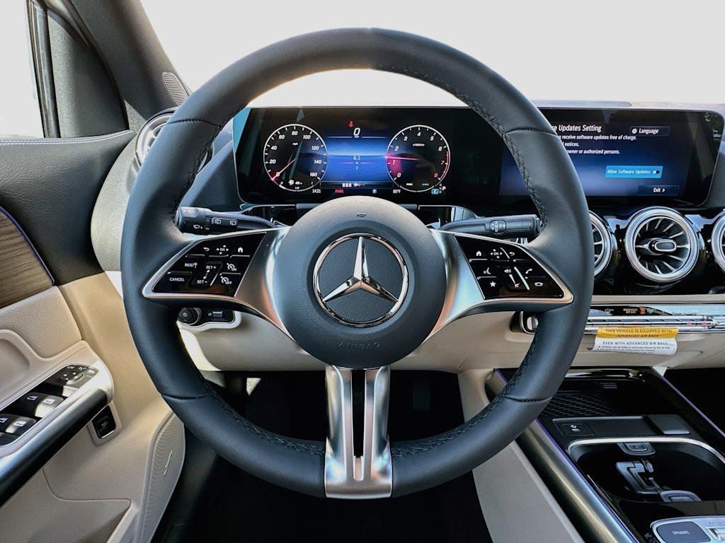 Thumbnail: 2026 Mercedes-Benz GLA - 10