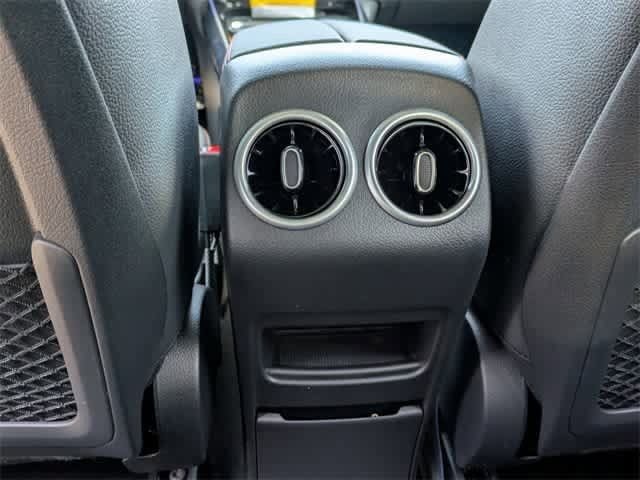 Thumbnail: 2025 Mercedes-Benz GLA - 15