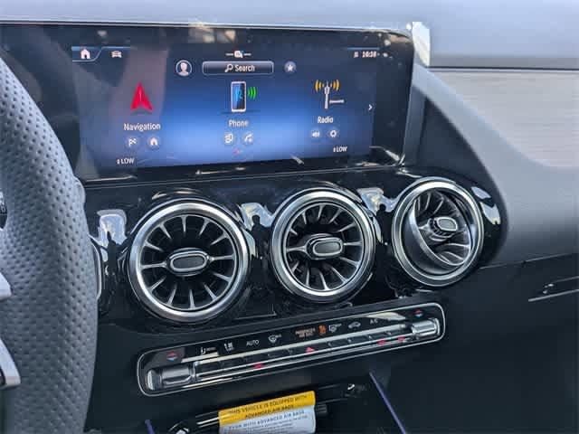 Thumbnail: 2025 Mercedes-Benz GLA - 24