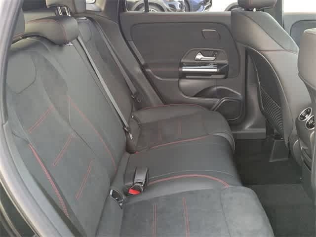 Thumbnail: 2025 Mercedes-Benz GLA - 17