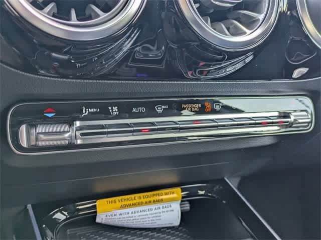 Thumbnail: 2025 Mercedes-Benz GLA - 23