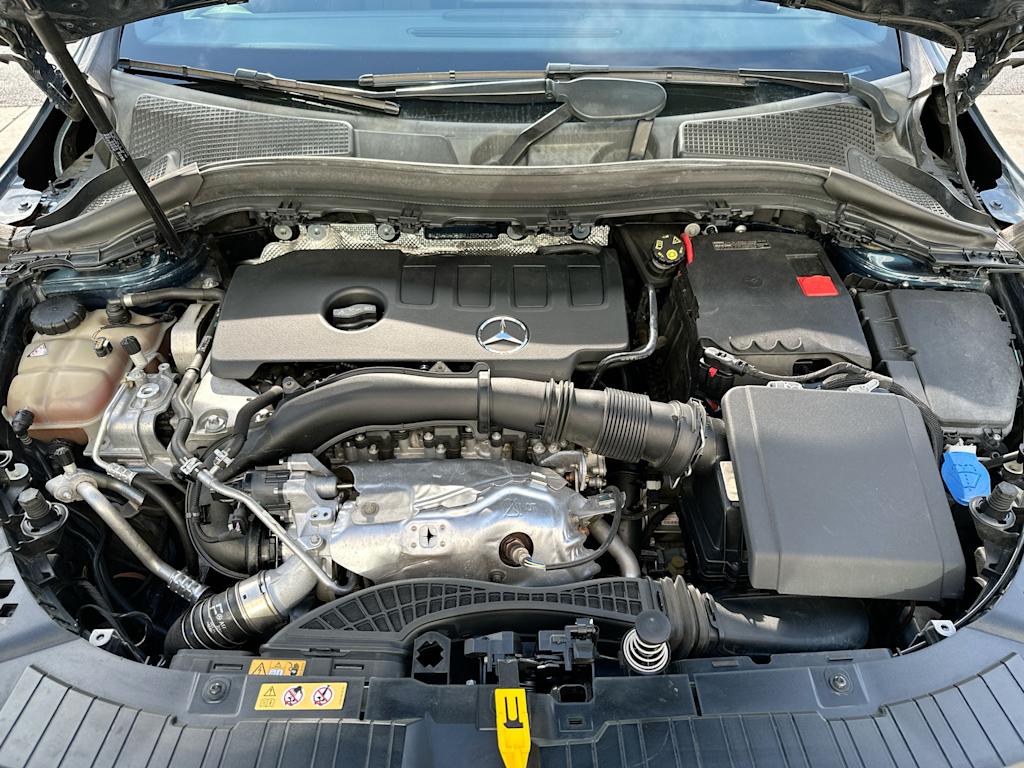Thumbnail: 2021 Mercedes-Benz GLA - 8
