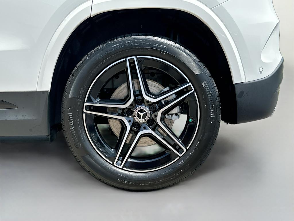 Thumbnail: 2026 Mercedes-Benz GLA - 8