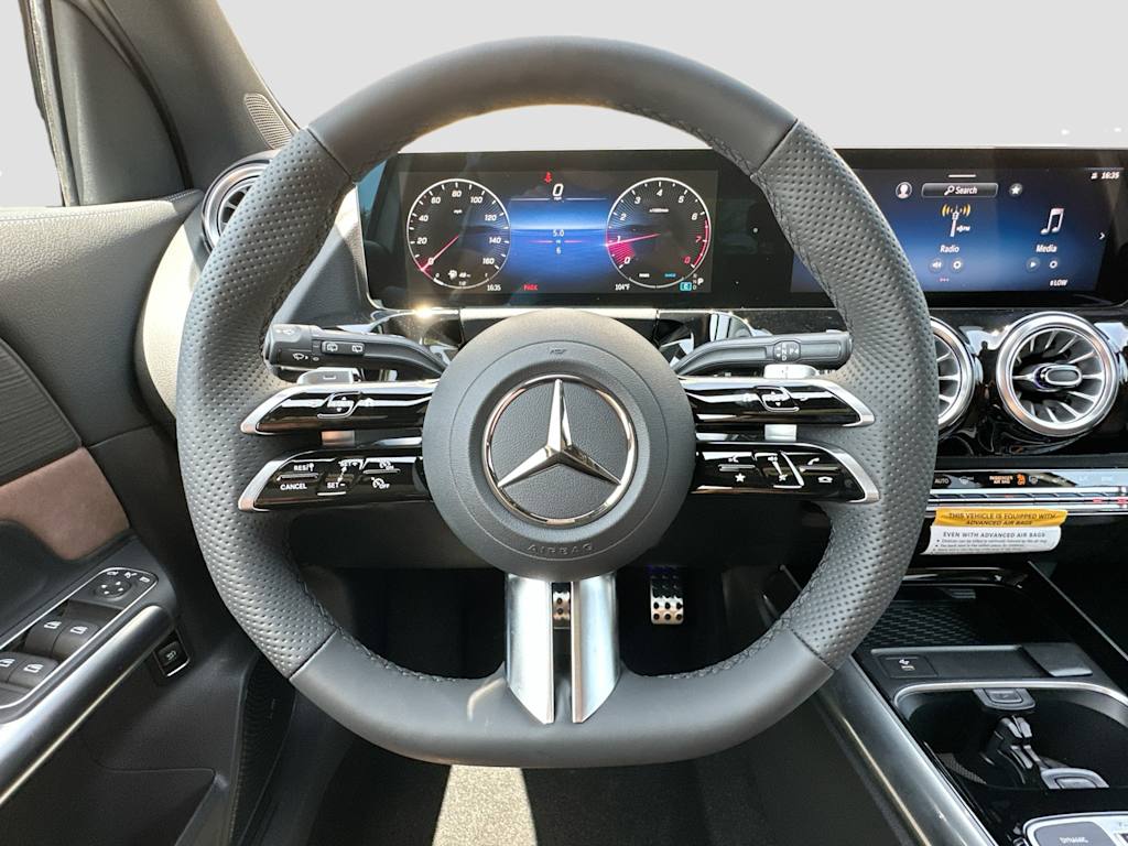 Thumbnail: 2026 Mercedes-Benz GLA - 10