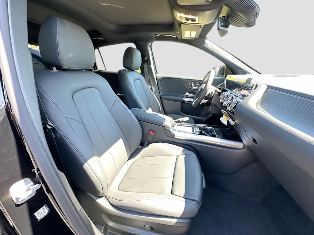 Thumbnail: 2026 Mercedes-Benz GLA - 31